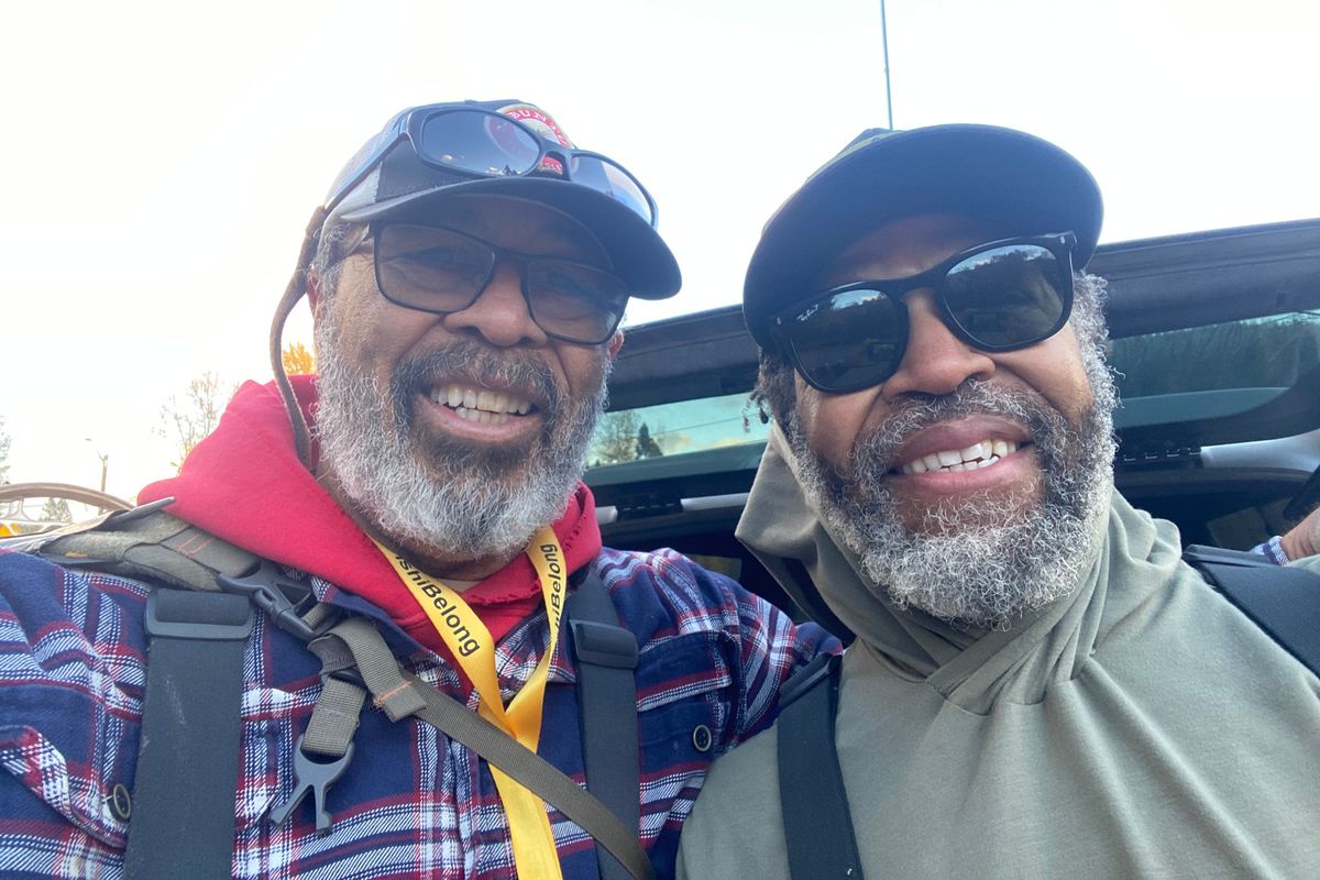 Bob Bartlett, left, and his doppelganger Curtis Johnson.  (Courtesy of Bob Barlett)